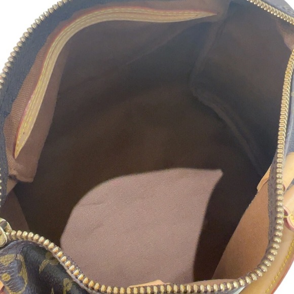 Louis Vuitton Speedy Monogram Handbag - Picture 6 of 9
